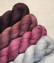 Load image into Gallery viewer, Rambling Rose - Onchopay