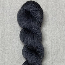 Load image into Gallery viewer, Main Color - Ambah O'Brien