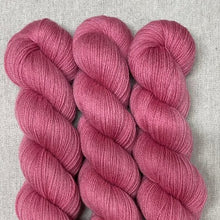 Load image into Gallery viewer, Rhubarb Pie - Onchopay