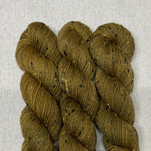 Load image into Gallery viewer, Studio Worsted Tweed