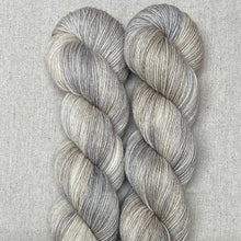 Load image into Gallery viewer, Main Color - Linnea Ornstein