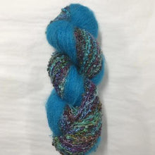 Load image into Gallery viewer, Airy Shawl Kit - Fibre Studio Exclusives
