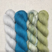 Load image into Gallery viewer, Sassenach - Studio Smitten - 4-Color Kit