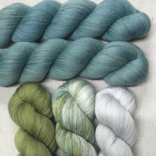 Load image into Gallery viewer, Sassenach - Slipstravaganza MKAL - Kits