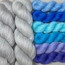 Load image into Gallery viewer, Deep Sea - Brain Games MKAL - Studio Sox