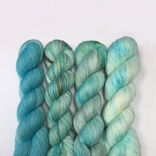 Load image into Gallery viewer, Lochlann, Lothian, Lothian Freckle, Glacier Freckle - Studio Sox - 4-Color Kits