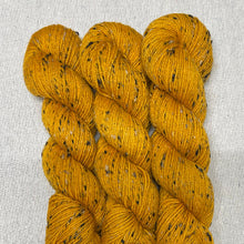 Load image into Gallery viewer, Studio Worsted Tweed
