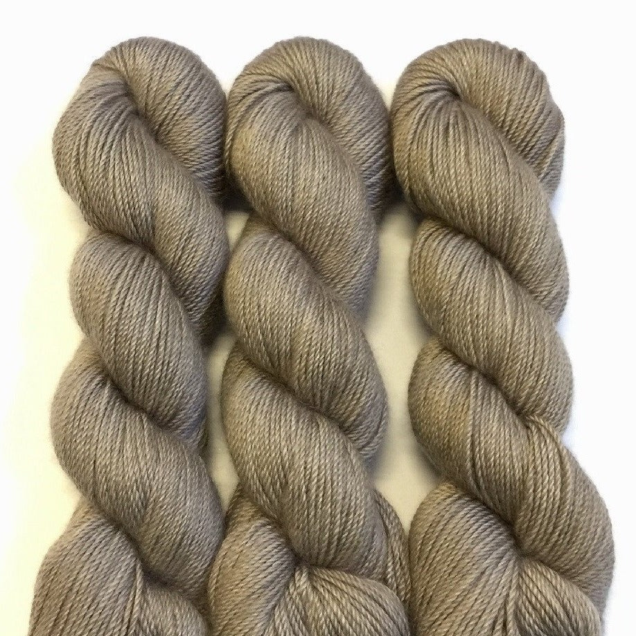 Fawn - Cashmere Silk - Fingering – The Fibre Studio at Yarns to Dye For